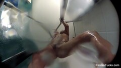 Seductive babe Kirsten Price showering Thumb