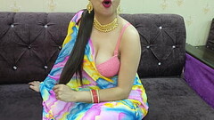 Desi Indian Saara bhabhi ne devar ko Diya first experience saree khol ke uska khada lund dalwaya aap Thumb