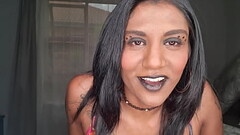 Desi slut wearing black lipstick wants her lips and tongue around your dick and taste your lips | cl Thumb