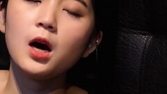 Em g&aacute_i dễ thương đang xem sex rồi thủ d&acirc_m th&igrave_ bị anh trai ph&aacute_t hiện... Thumb