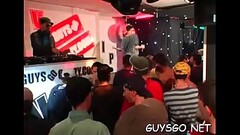 Ripped men get horny and stiff and engulf each other off Thumb