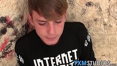Blond twink fed with two dicks out in the open Thumb