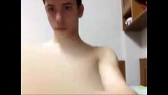 Shy caught young attractive gay tube amateur  GayBoysTube Thumb