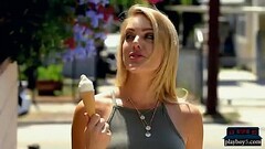 Sex nerd teaches how to eat pussy like a king or queen Thumb