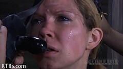 Girl receives senseless caning Thumb